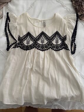 Zara Cream Blouse with Black Lace Trim